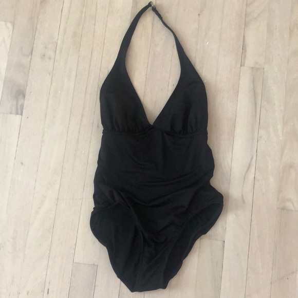 Old Navy Other - Flattering one piece with slight plunge and high back.